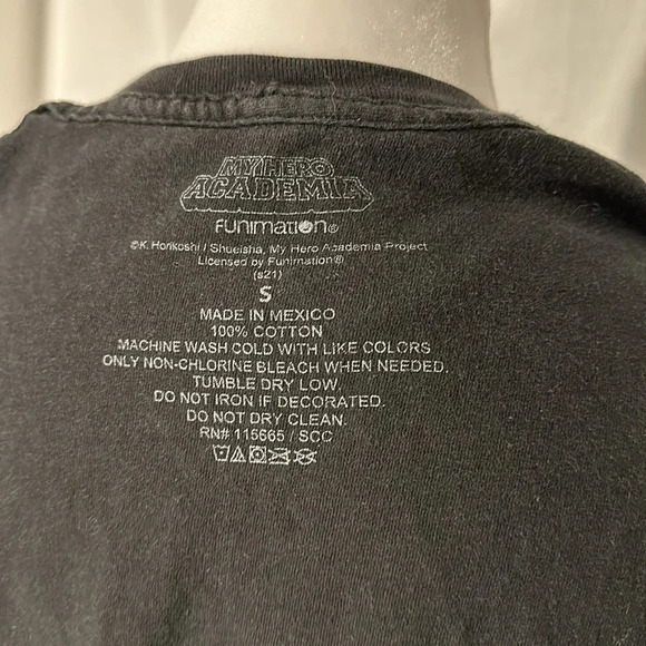 mens small My Hero Academia "All Might" graphic tshirt - Picture 3 of 3